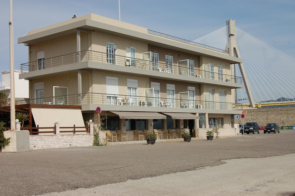 Hotel Antirrio Exterior photo